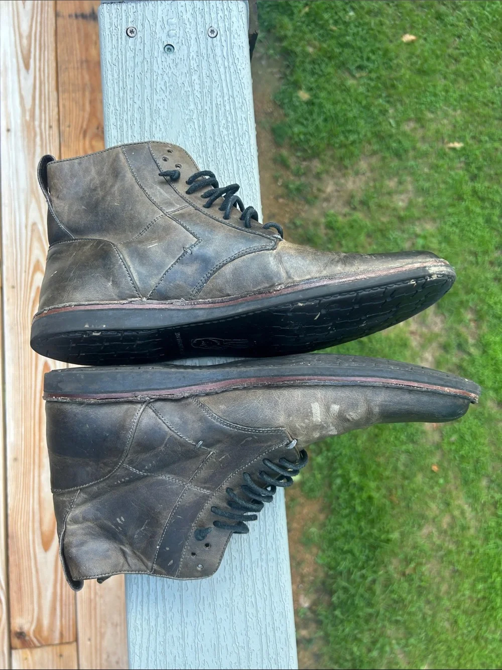 John Varvatos Barrett Side Zip Chukka Boots Men’s Size 11 Brown Leather